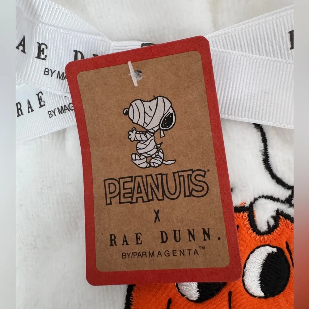 Rae Dunn Peanuts Snoopy Hey Pumpkin Towel Set - NWT